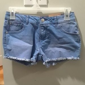 Jean shorts. Size:12